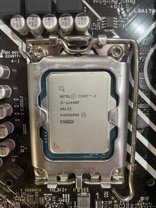 Blaca de baza Prime B660M-K D4 + i5 12400f + 32 GB DDR4 + GTX 1050ti