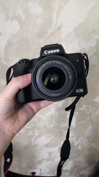 Продам фотоаппарат Canon EOS M50 Mark II
EF-M 15-45 IS STM Black