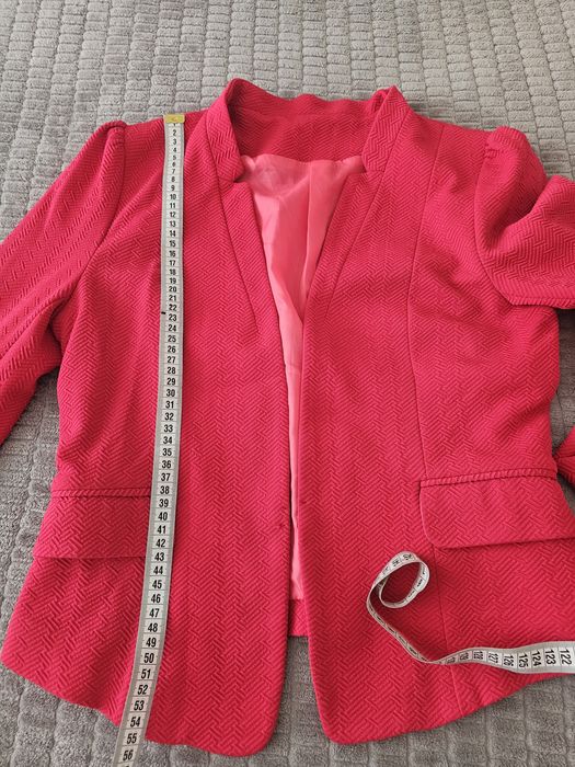 Sacou elegant , superb roz aprins