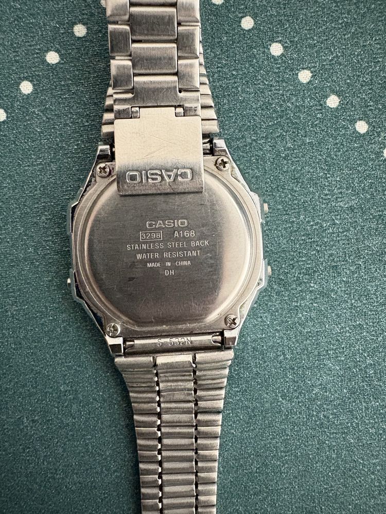 Часы Casio ретро