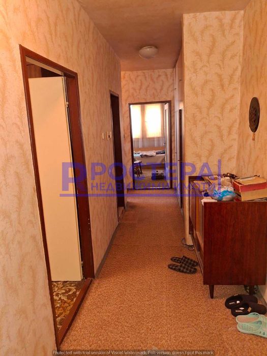 Продава се Тристаен апартамент в Търговище, Запад 2 - 77 кв.м за 1093 €/кв.м - Снимка #6