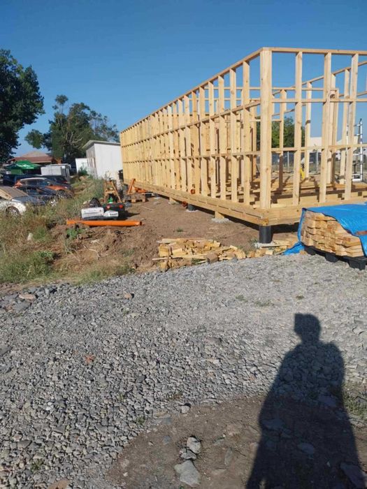 Изграждане на дървени навеси/бунгало/