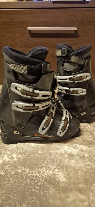 Clapari ski 
marime EUR:37 mondo:23.5 / 2