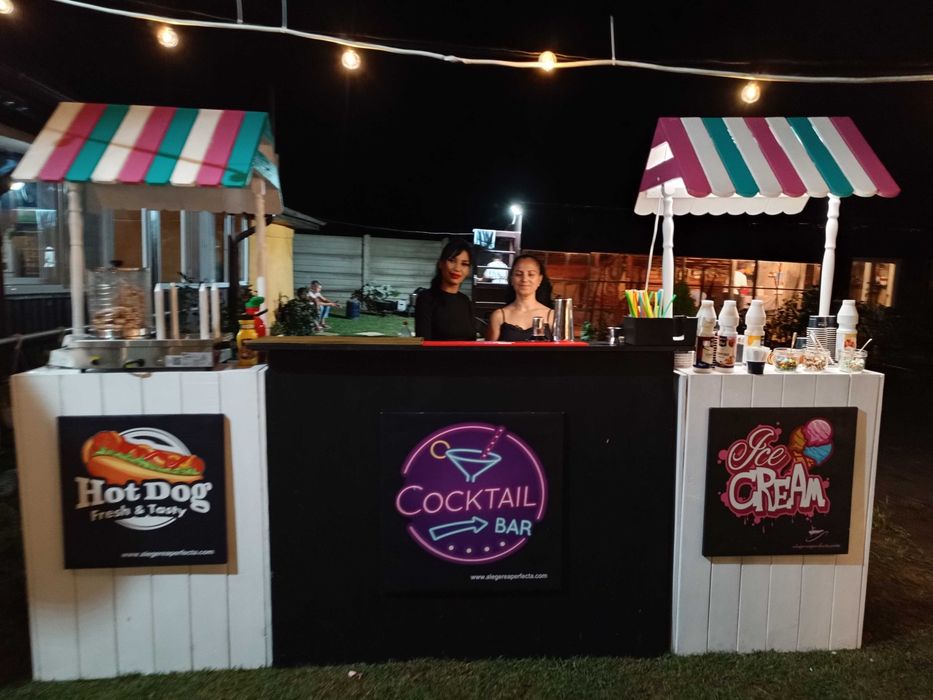 Cocktail bar și tort de shot