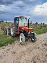 Tractor viticol, pomicol
