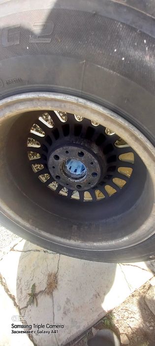 Гуми с лети джанти BMW