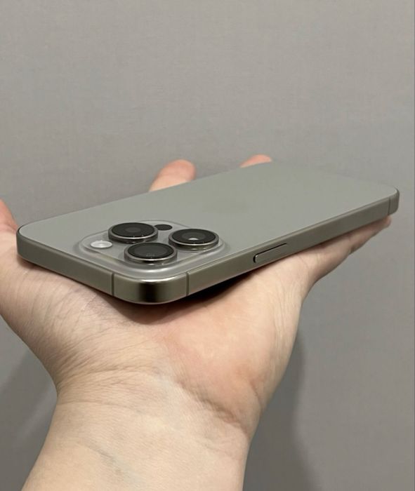 Iphone 15 pro емкость90%