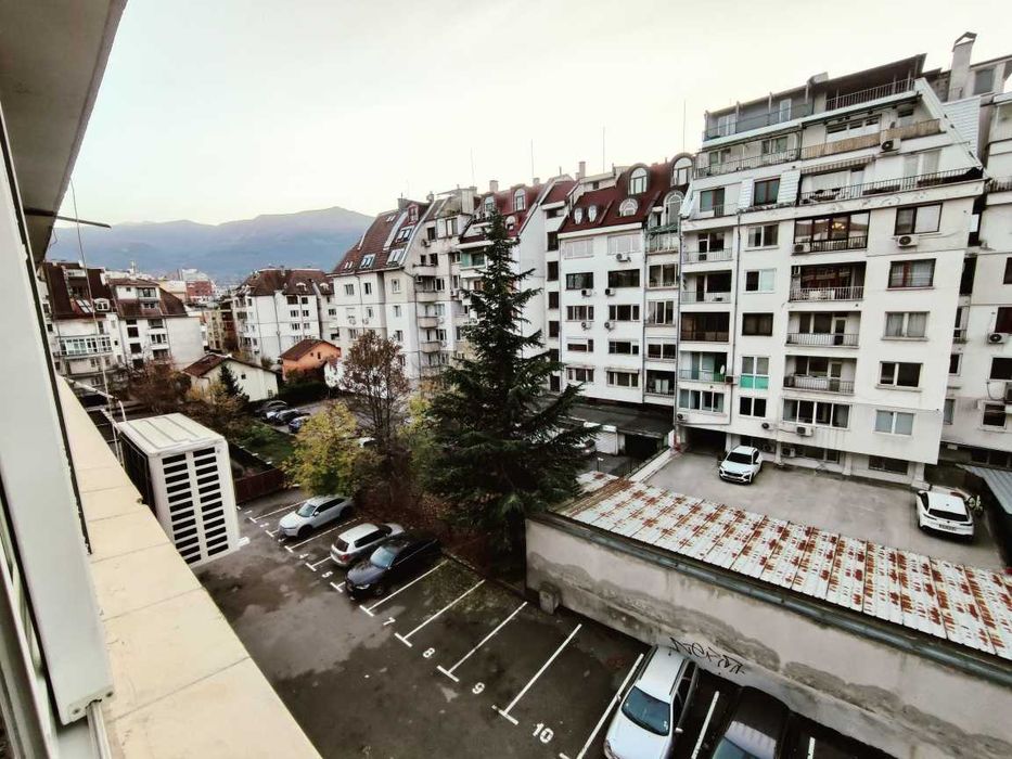 Дава се под наем Тристаен апартамент в София, Хладилника - 103 кв.м за 749 € - Снимка #8