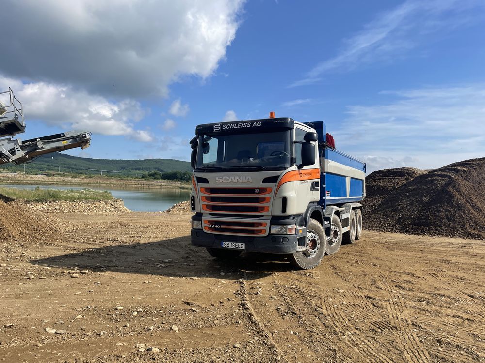 Scania 8x4  G440