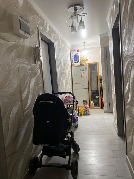Сдам 2 комнату кв район акация