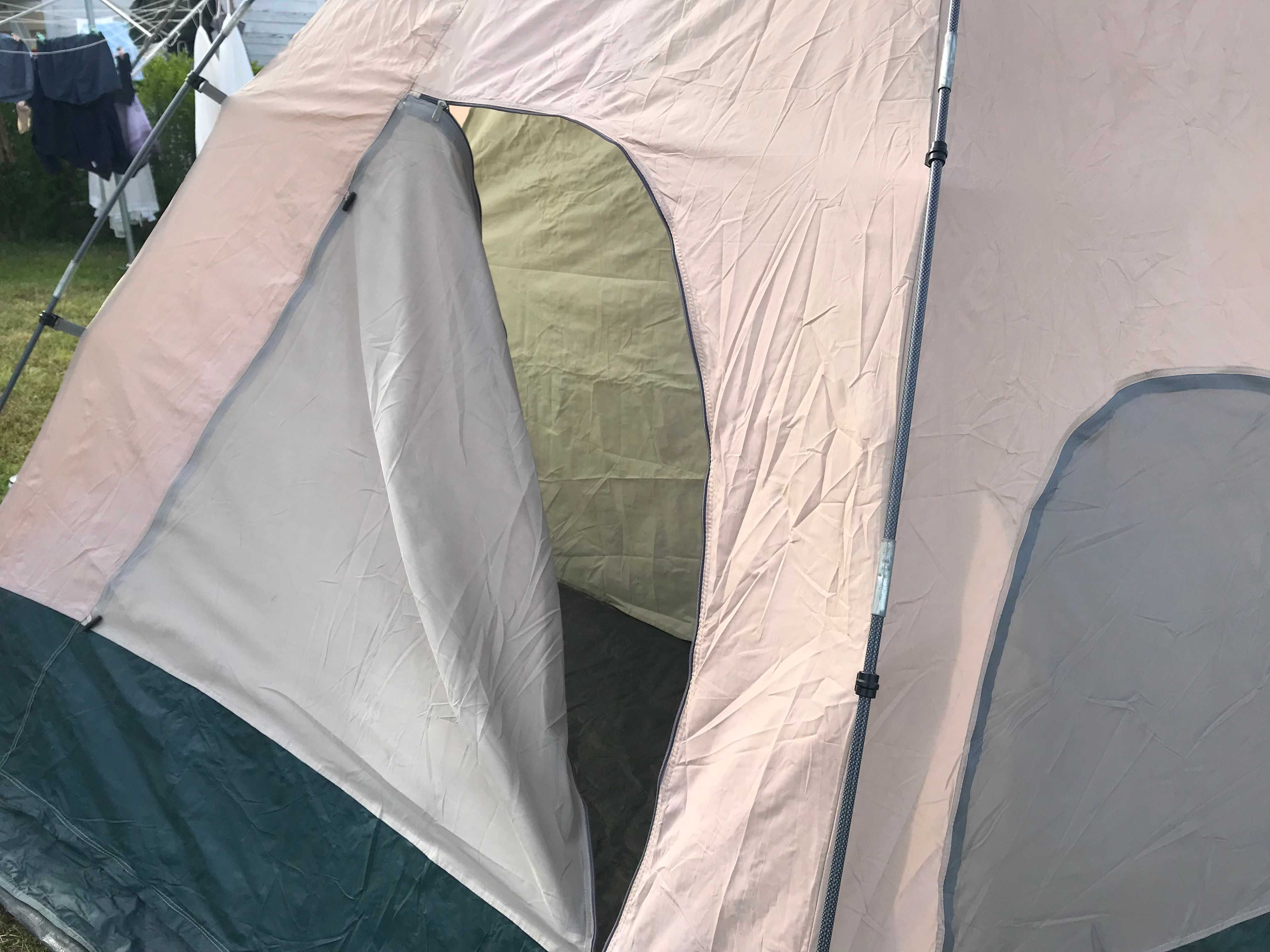 Американска палатка за шестима