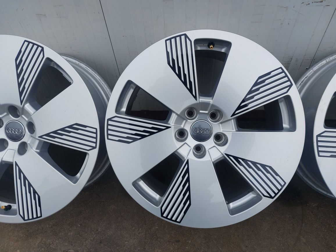 Jante aluminiu originale r19 / Audi Vw Skoda Seat / MODEL AERO / 5x112
