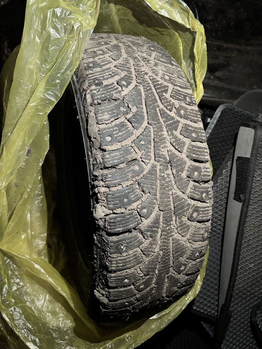 Нокиан Нордман 5 зимняя шипы 195/65/15