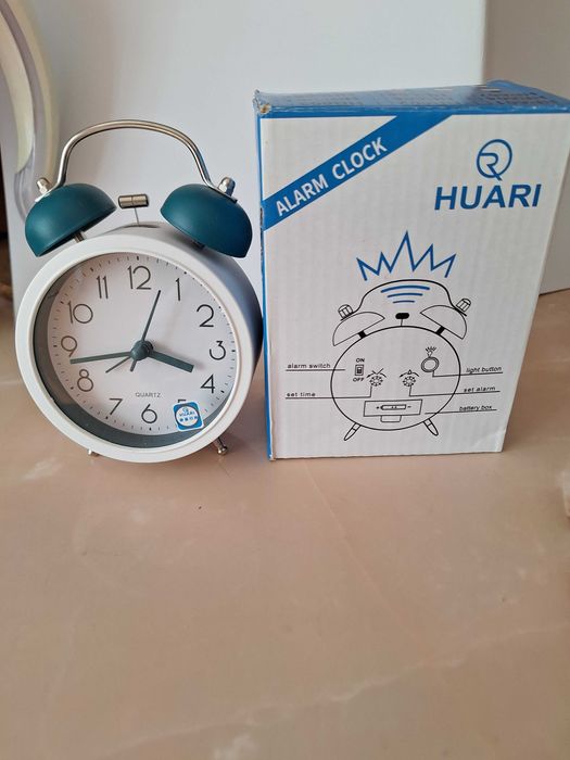 Ceasuri diferite ca marca si provenienta.