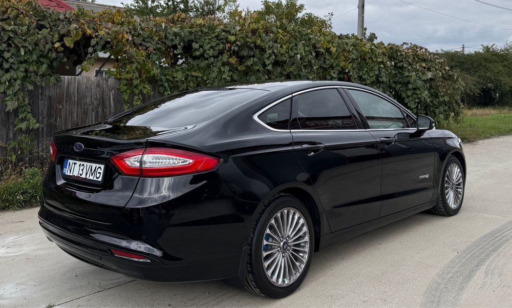 Ford Mondeo Hybrid 2018