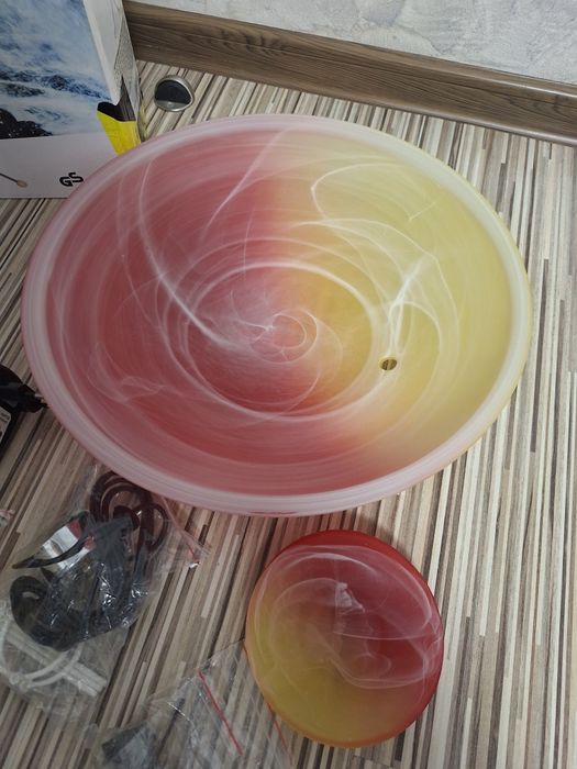 Lampă umidificator cu ionizator aer cu lumini led nouă.