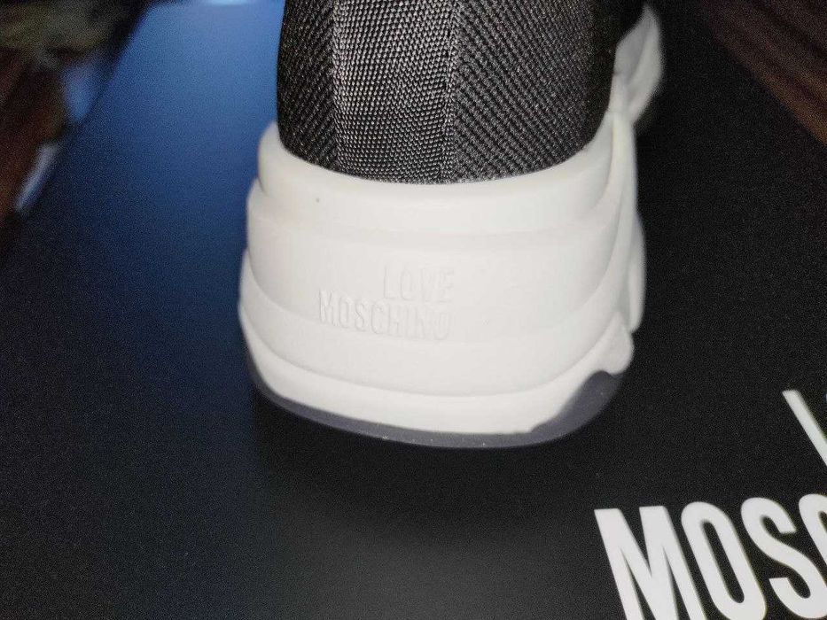 Love Moschino Stardust