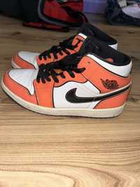 Nike Jordan 1 mid