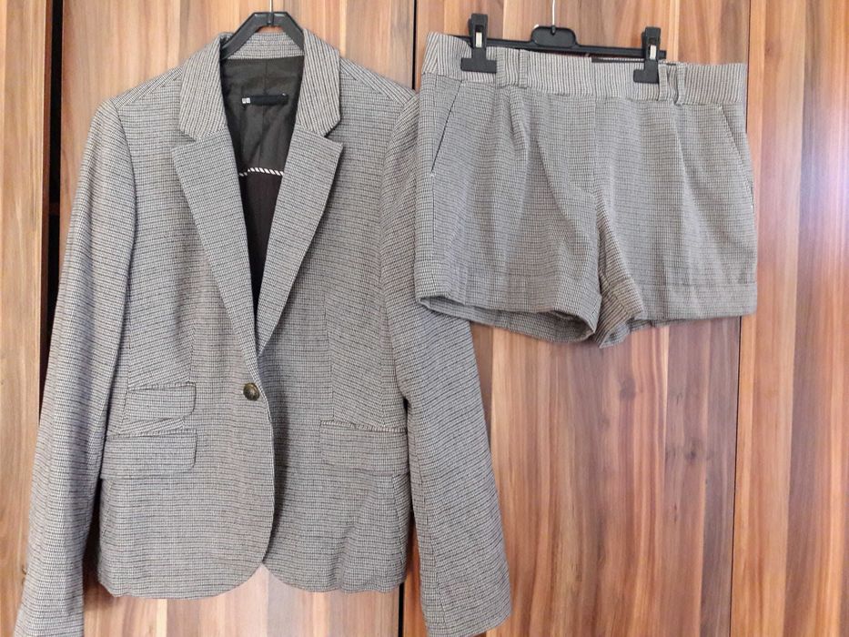 Спортно-Елегантен Костюм -38