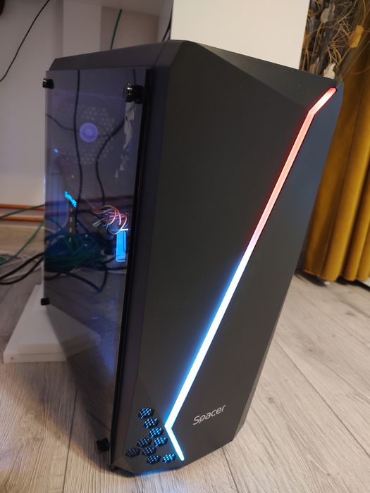 PC i5 7500 - 16GB RAM - RX580