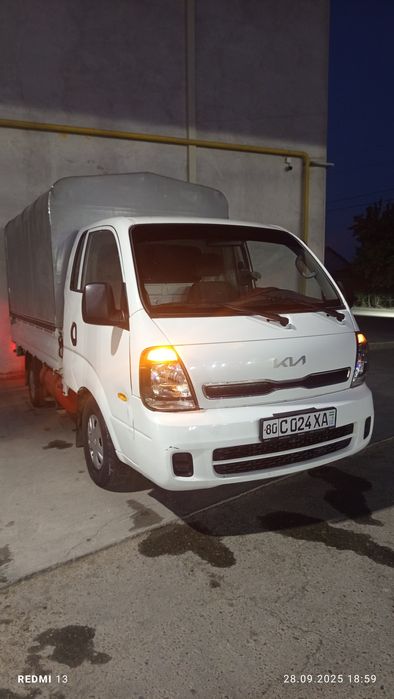 Kia bongo 2700 .