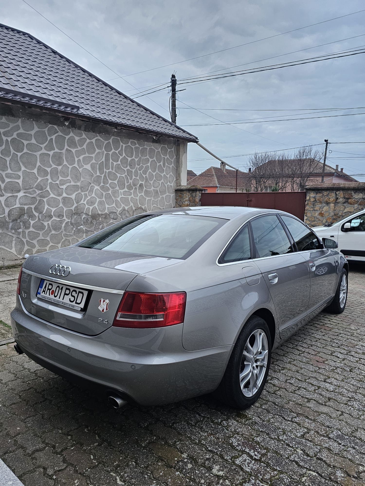 Audi A6 C6 2.4 2005