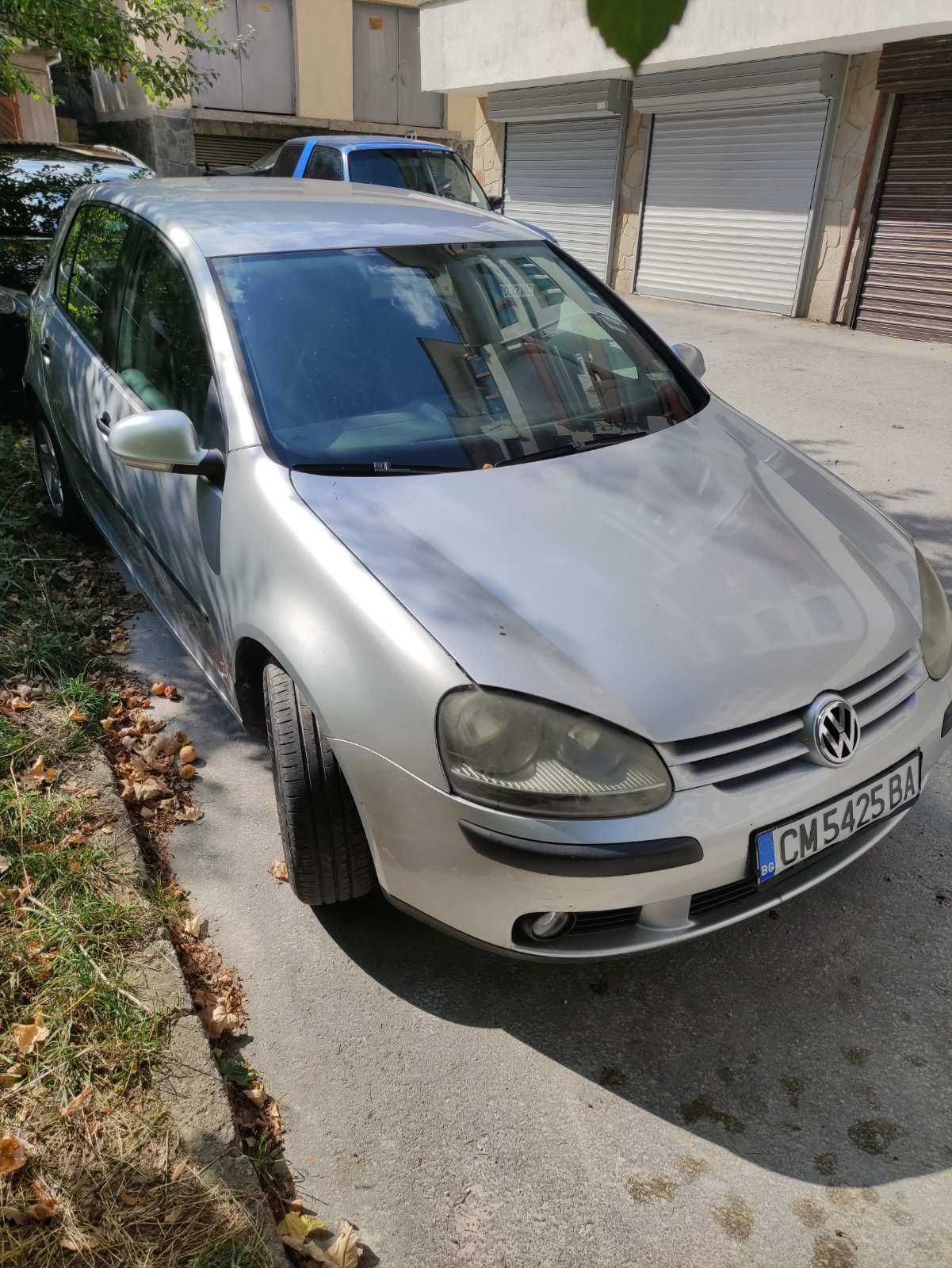 Фолксваген голф (VW golf) 1.6 FSI