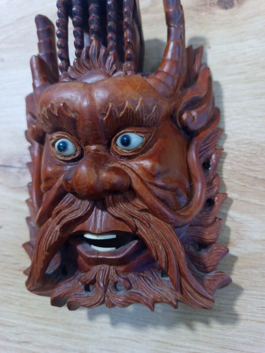 Антична азиатска маска   дърворезба