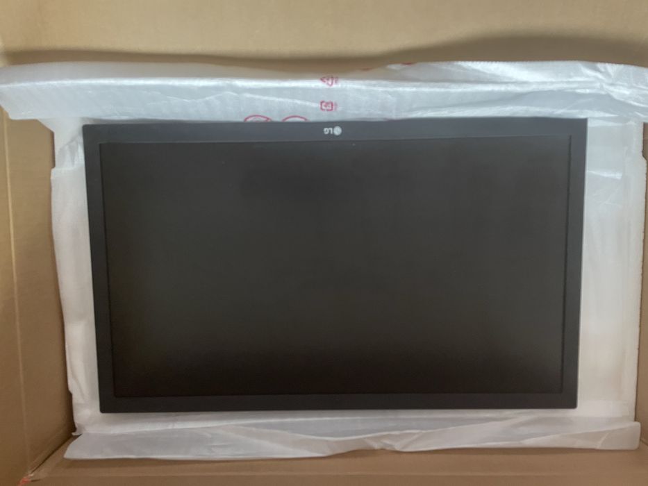 Monitor LG full HD