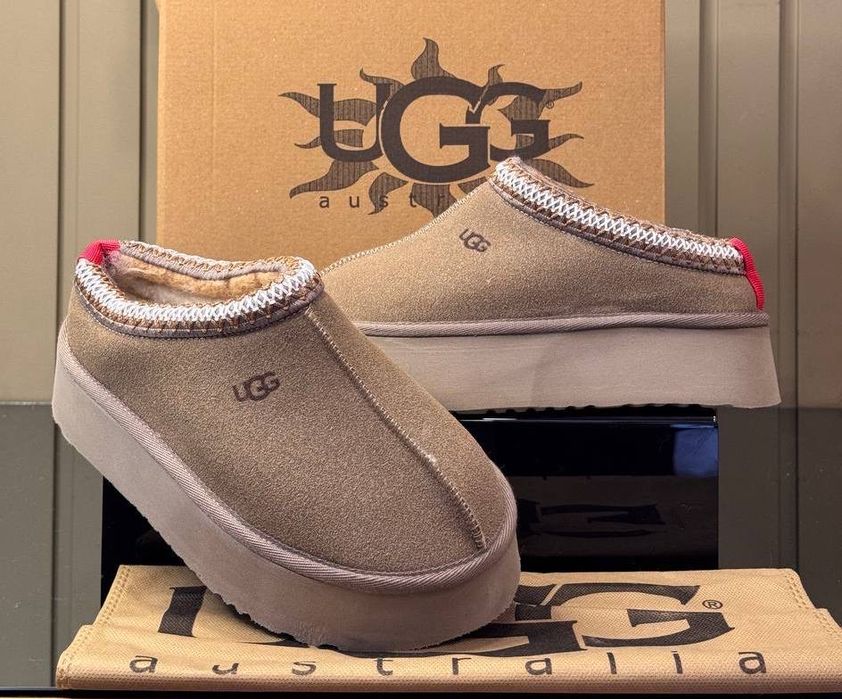 Ugg de dama bej.