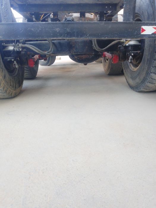 Kamaz tegach sotiladi