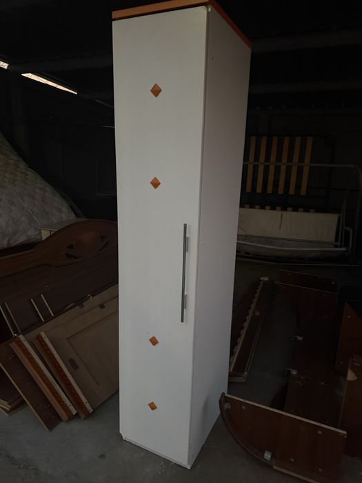Продам шкаф срочно
