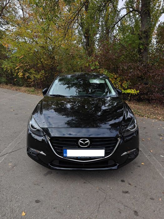 Mazda 3 Revolution, G120, negru (înmatriculat în 12.2018)