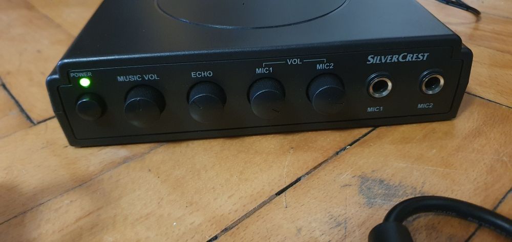 Set Karaoke cu 2 microfoane, intrare statie audio