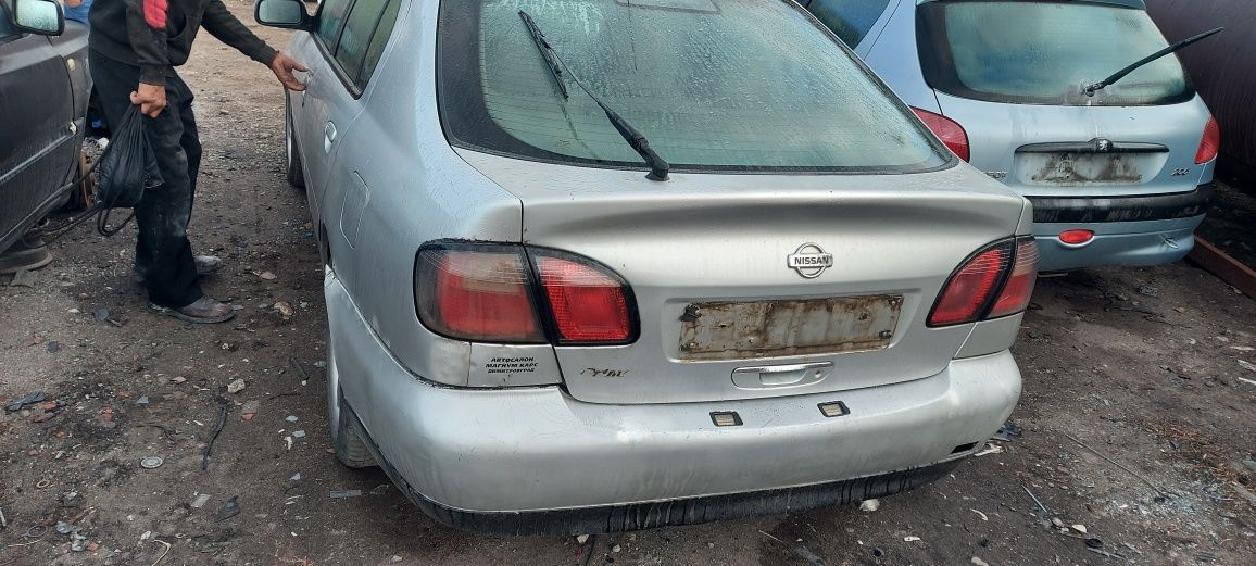 Nissan primera 2002  2.0td  на части