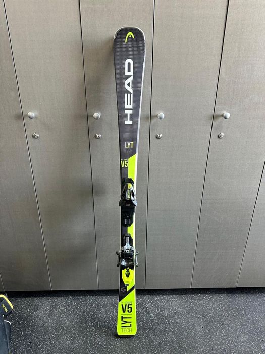 Продаю лыжи в отличном состоянии