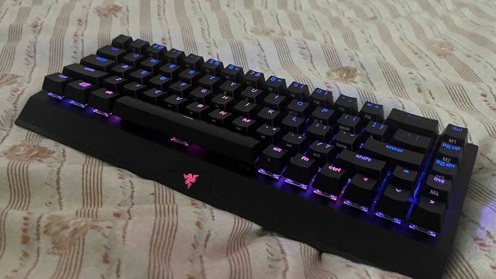 Tastatura RAZER BLACKWIDOW v3 mini Hyperspeed Wireless 65%