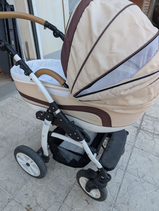 Детска количка 3 в 1 – зимен кош, летен кош и столче за кола