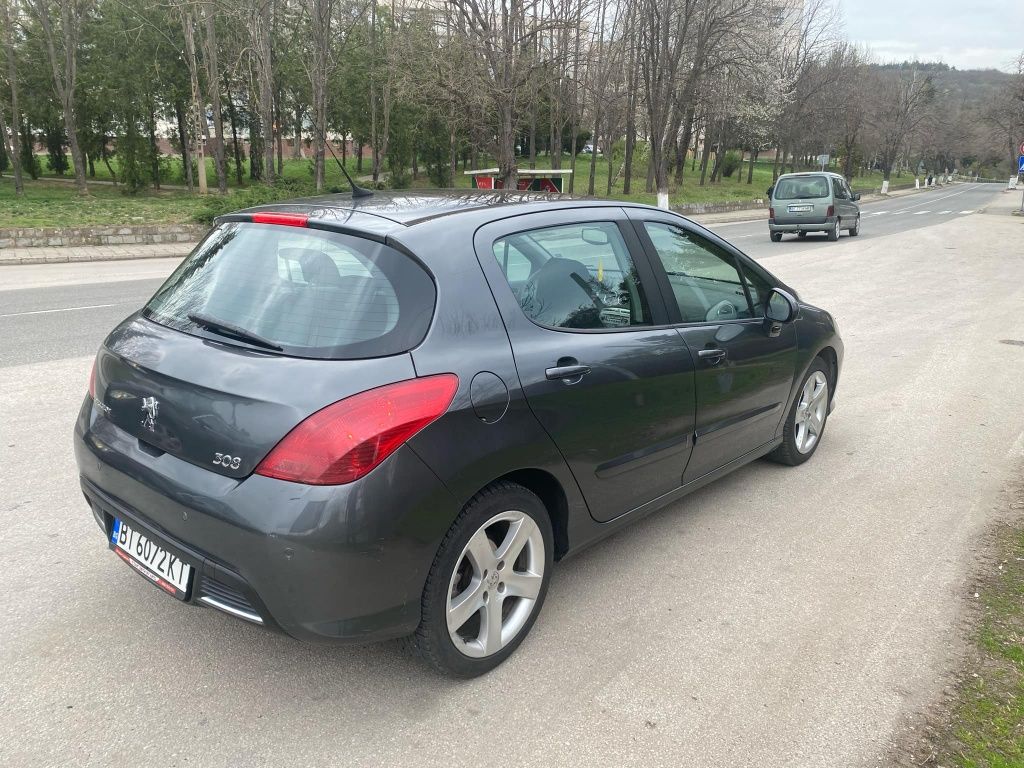 Продава се Пежо 308 1.6