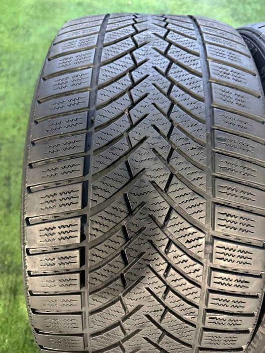 Anvelope iarnă 255/35/19 Semperit