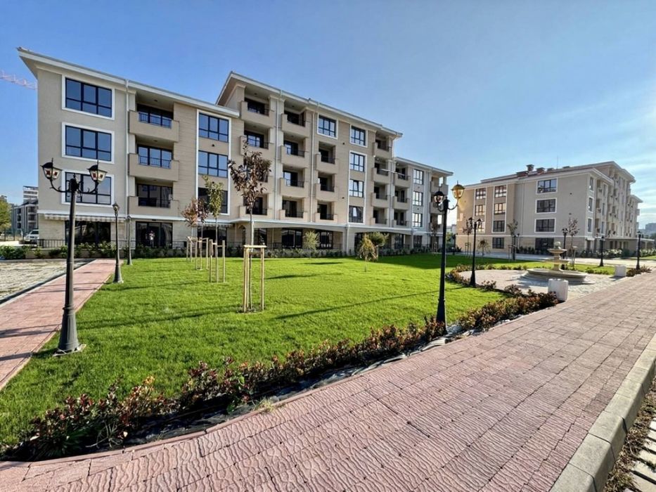 Оферта 72411 - Двустаен апартамент в кв. Остромила, комплекс Луксор