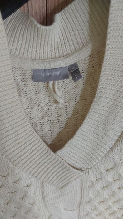 чисто нов пуловер без ръкави Fransa