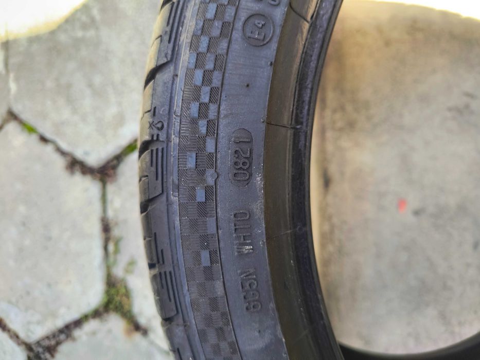 2бр.Летни гуми Sportiva performance 225/40/18