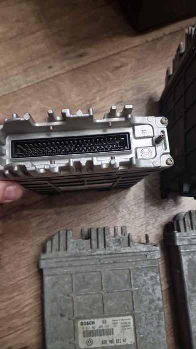 Продаю ЭБУ Bosch (VW / Audi)