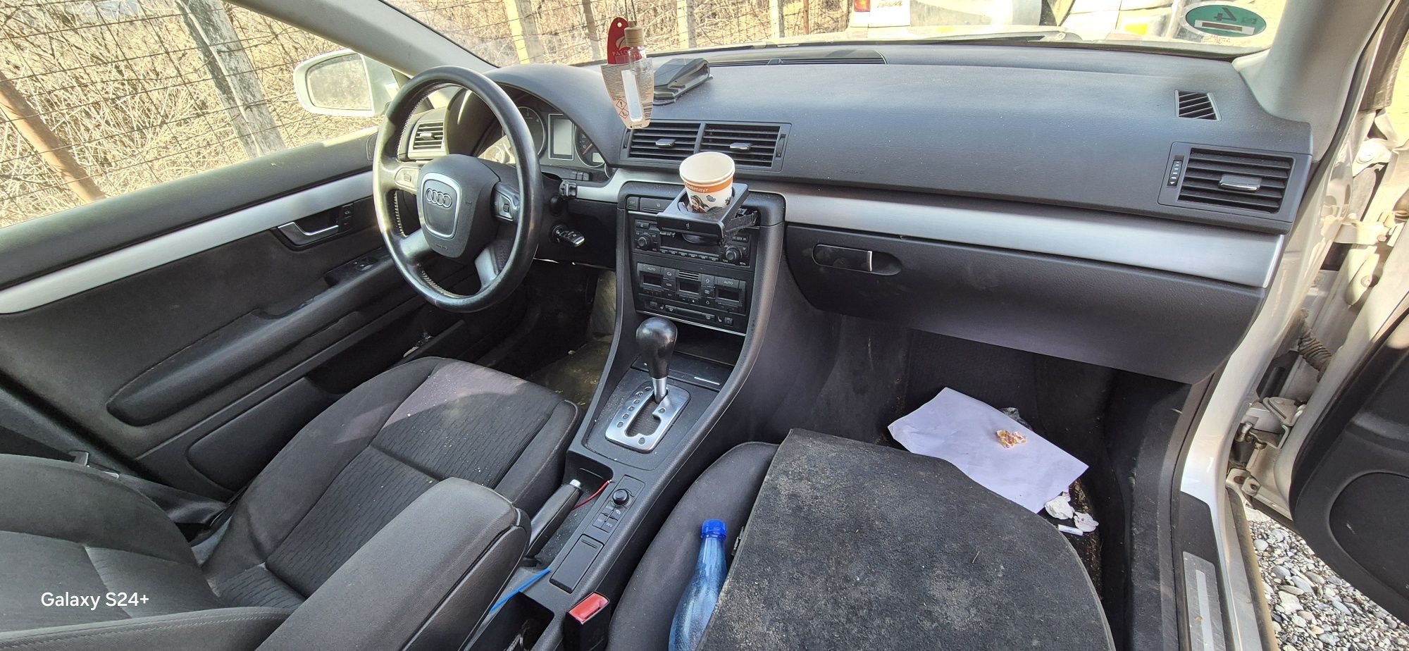 Dezmembram Audi A4 2.0 BPW 140 cp. 2006