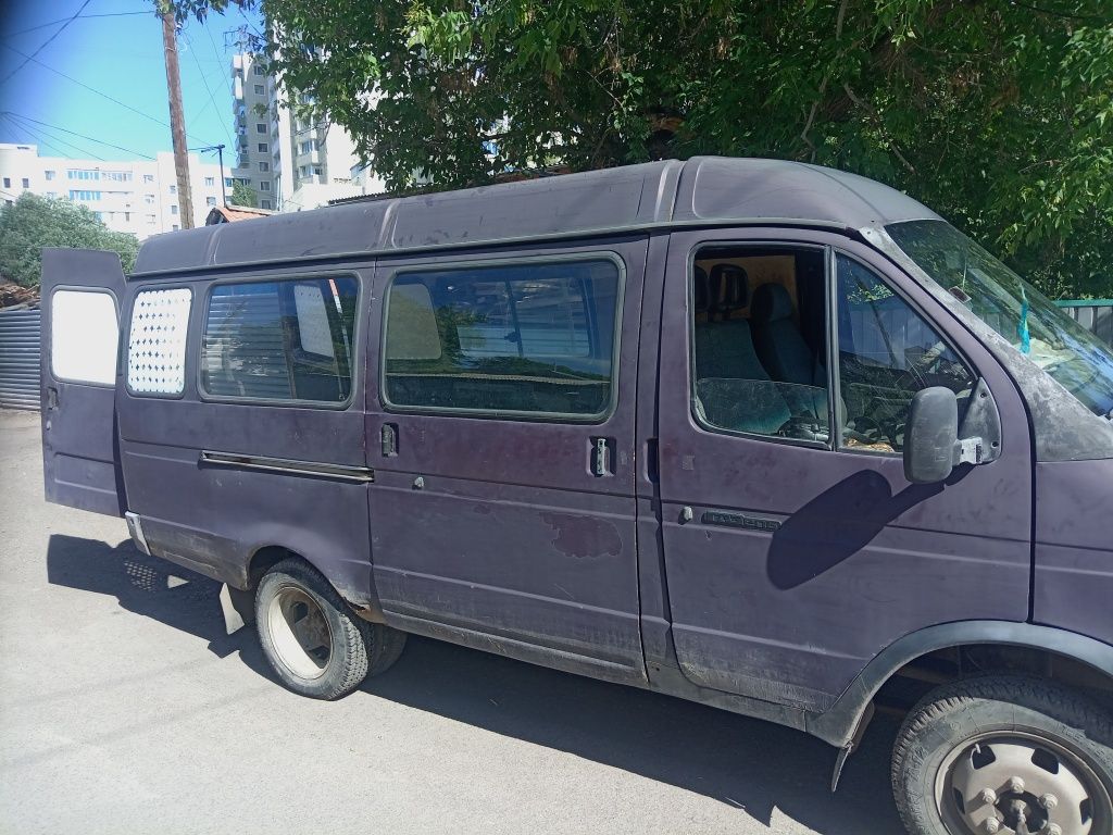 Продам газель цельнометалическую