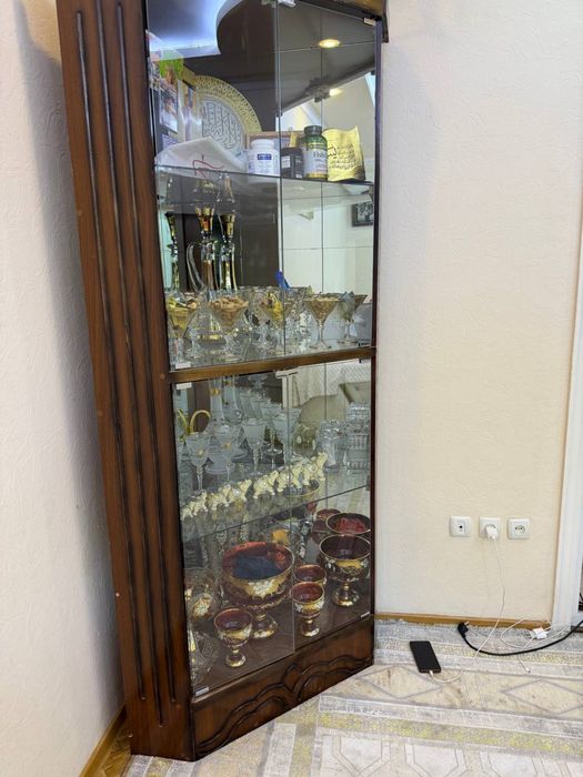 Стенка продается