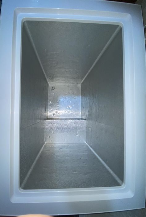 Морзильник Midea в отличном состоянии