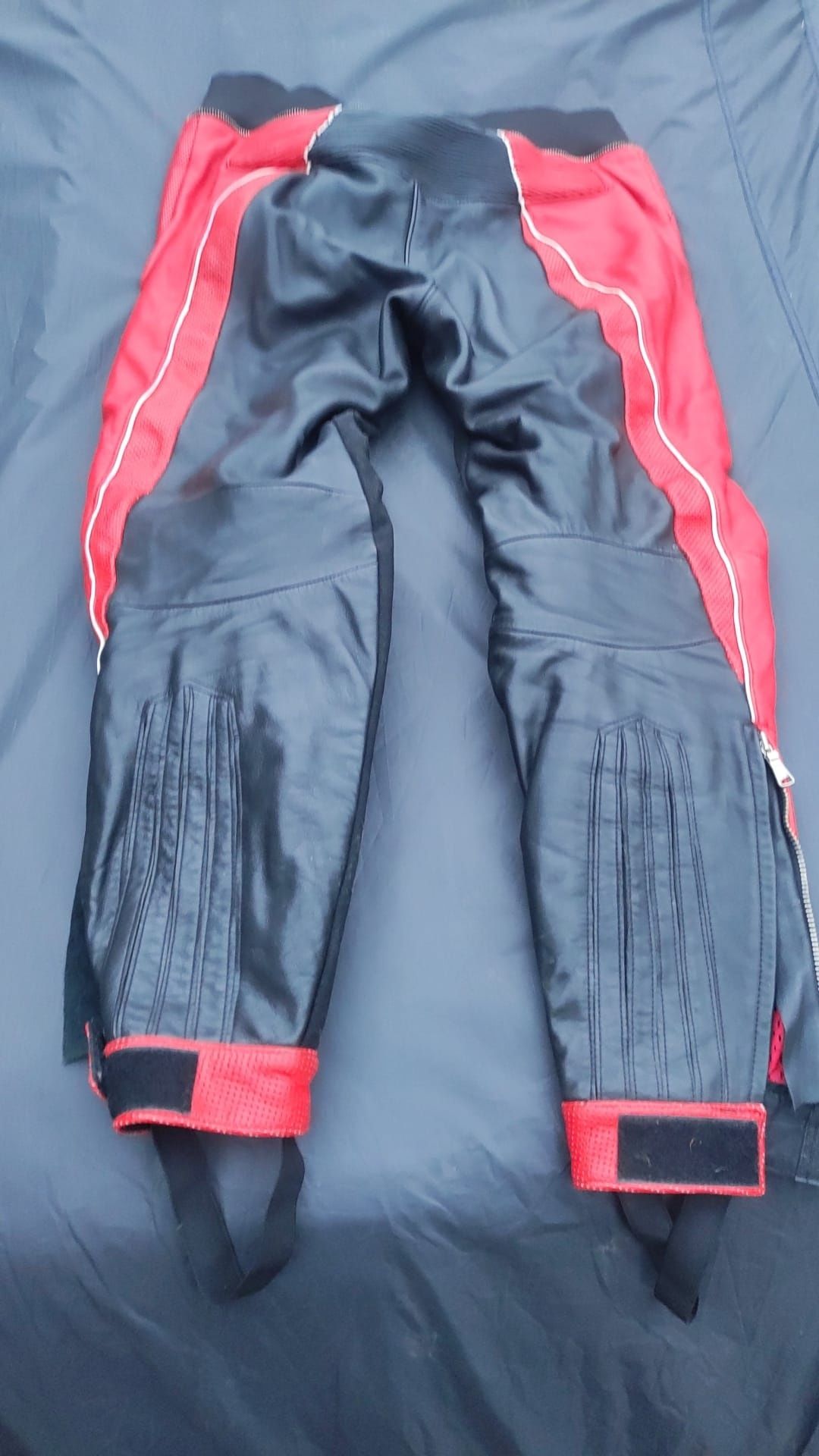 Costum moto piele