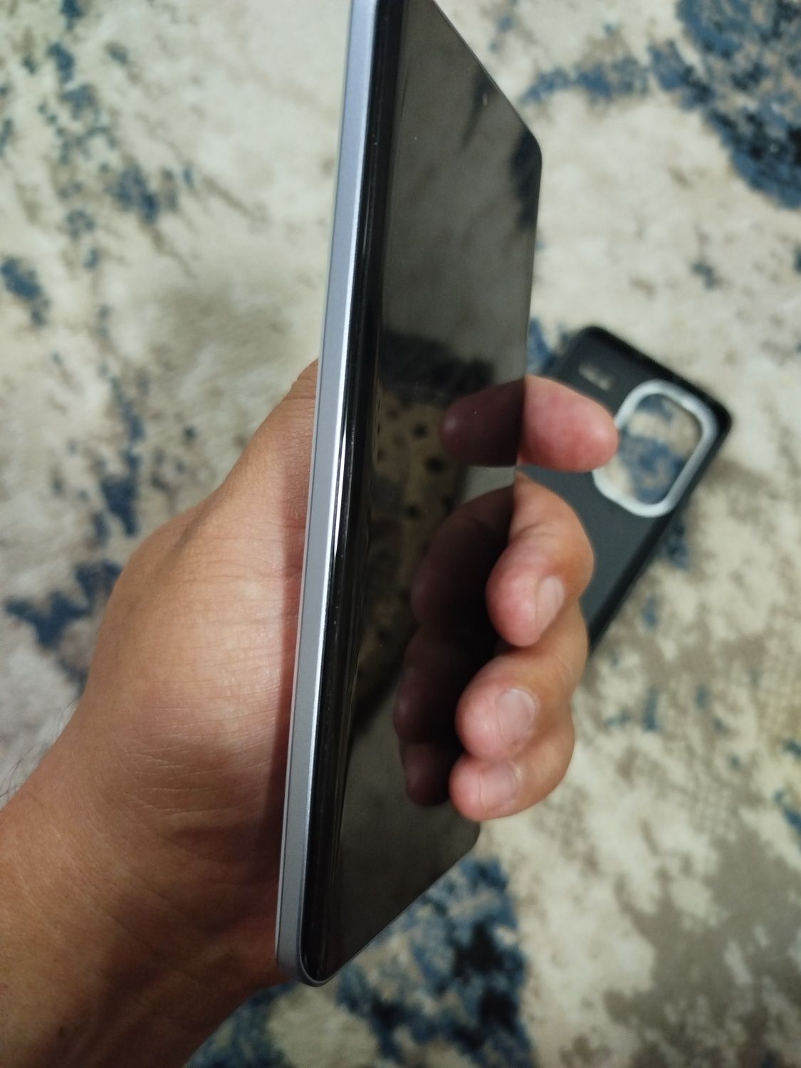 yarim narxi redmi 13 pro +5G